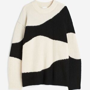 H&M - NWOT Jacquard Knit Black And Light Beige Long Sleeve Sweater Size XS